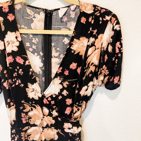 Floral Jumpsuit - Picture 2 of 3